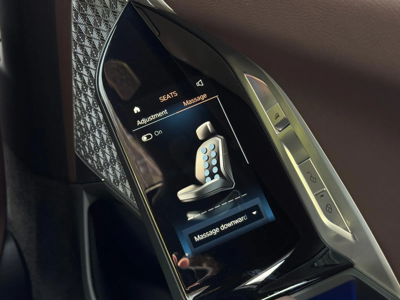 2023 BMW i7 Base - Photo 43
