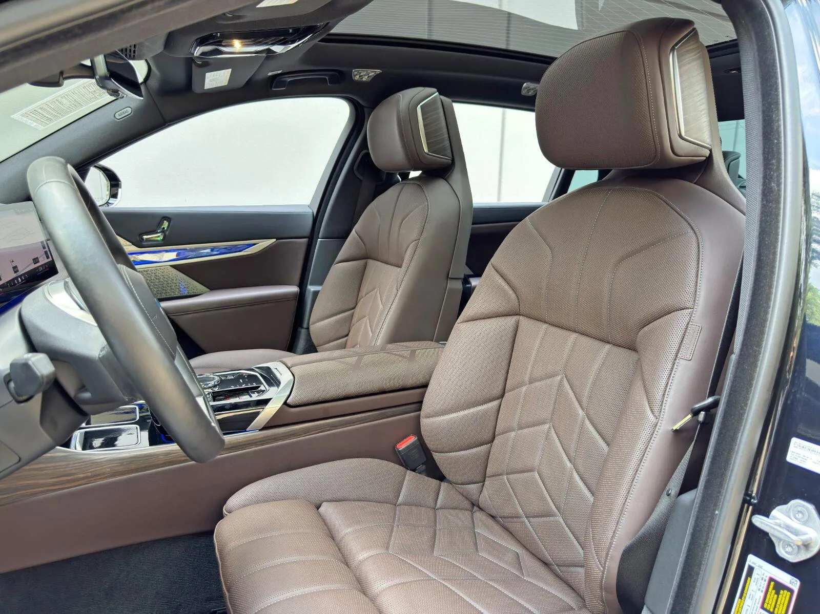 2023 BMW i7 Base - Photo 49