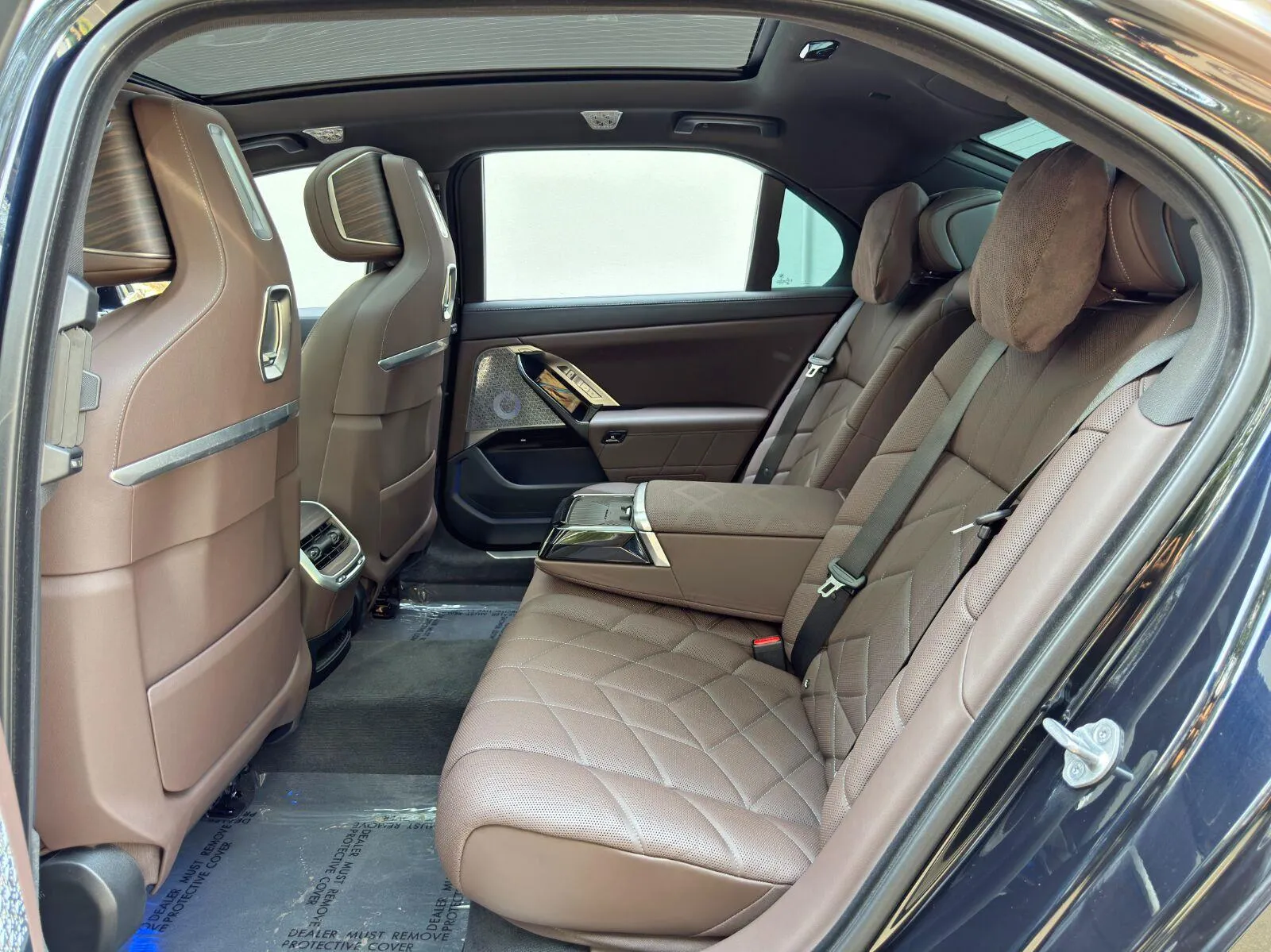 2023 BMW i7 Base - Photo 52