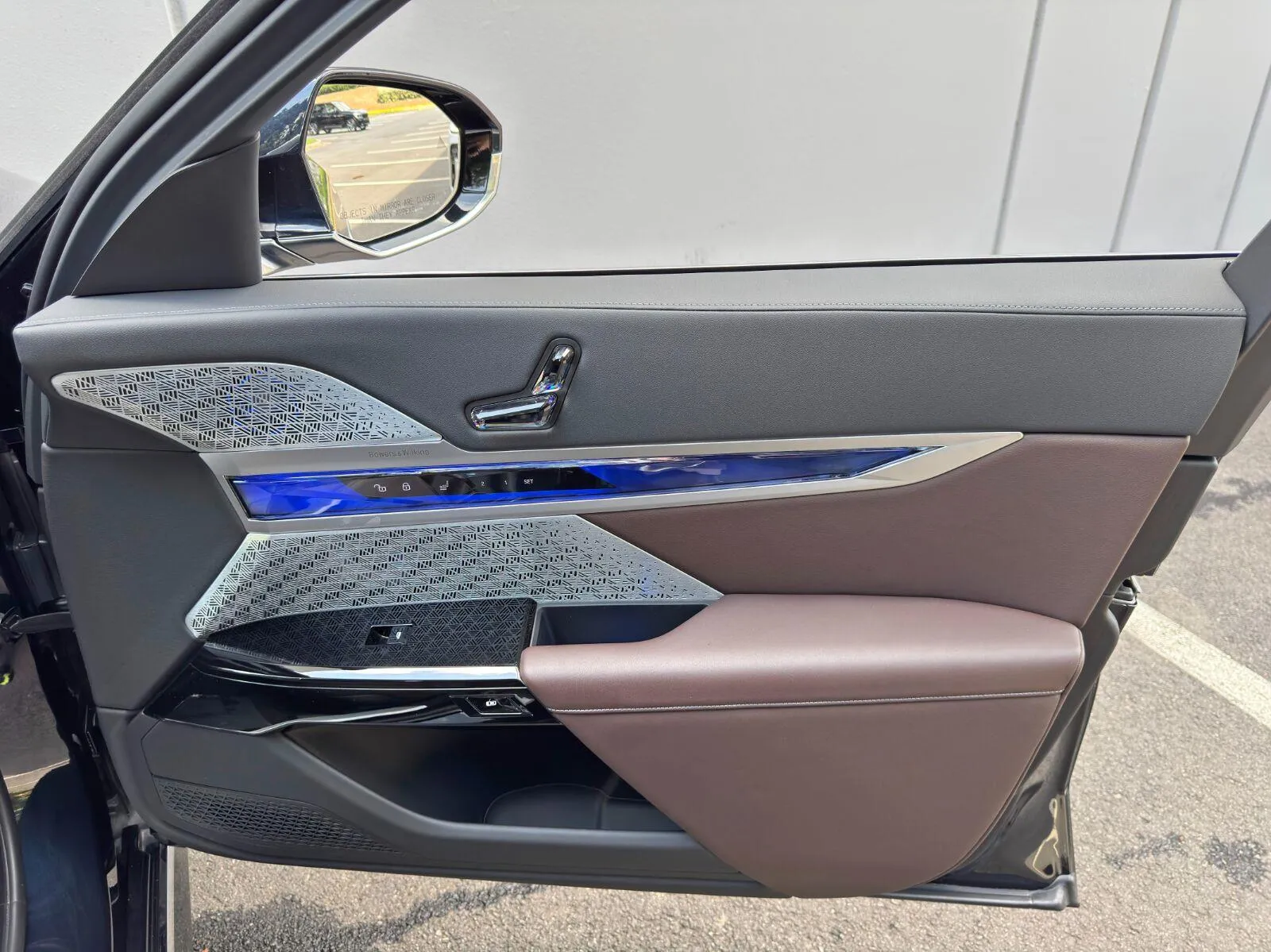 2023 BMW i7 Base - Photo 55