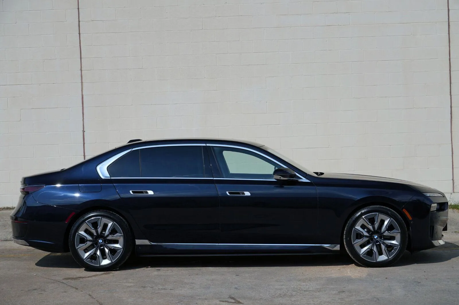 2023 BMW i7 Base - Photo 64