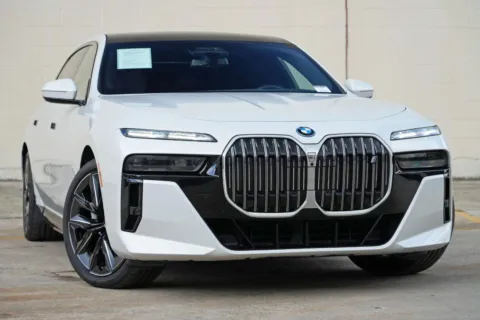 Another view of 2023 BMW i7 xDrive60 w/ Executive, Driving & Parking Assist Packages for sale in Marietta, GA at Gas Charged Motors