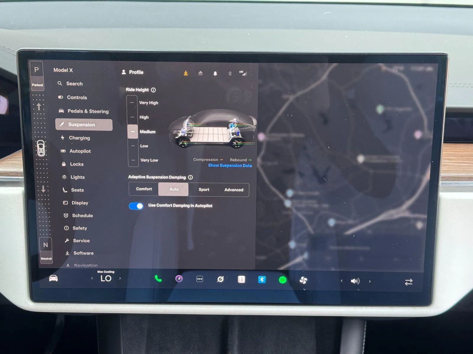 2022 Tesla Model X Long Range - Photo 24