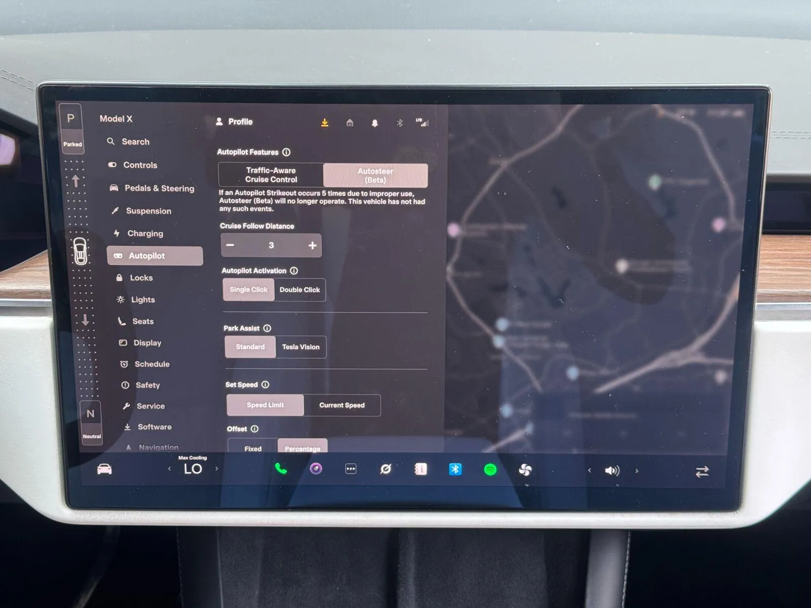 2022 Tesla Model X Long Range - Photo 25