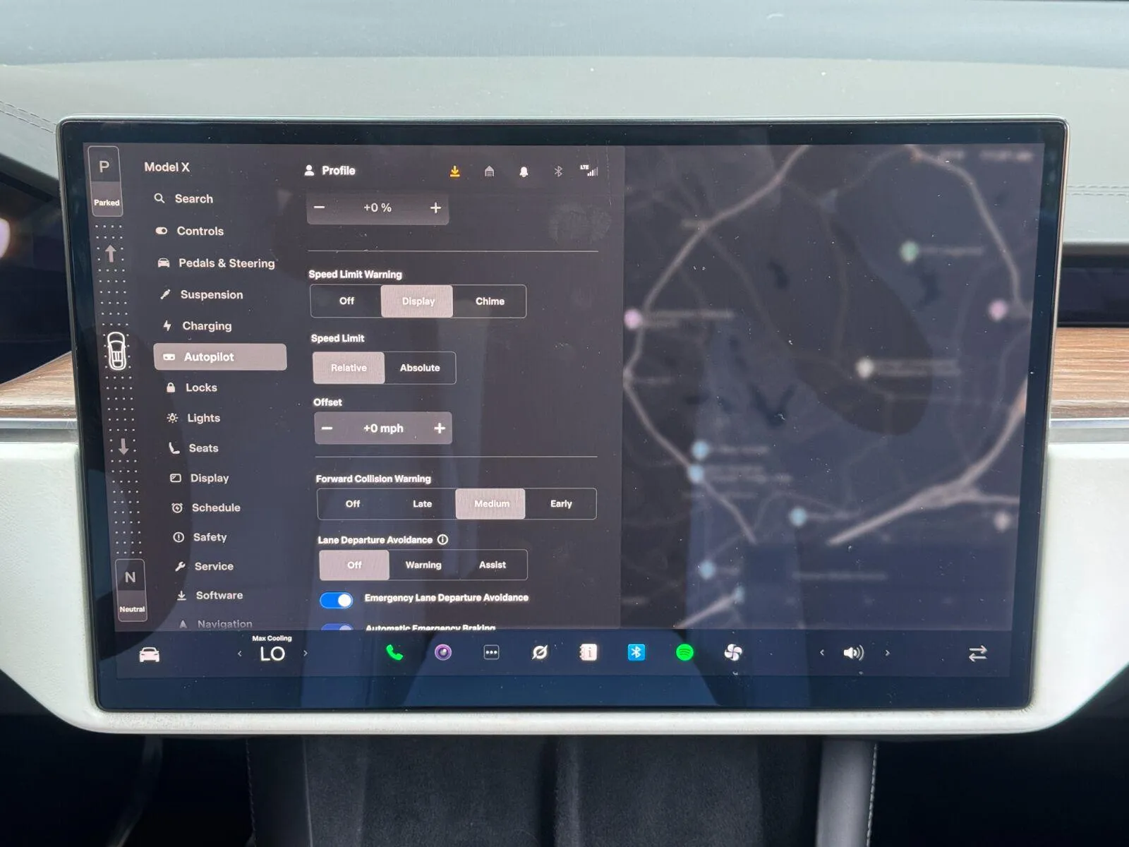 2022 Tesla Model X Long Range - Photo 26
