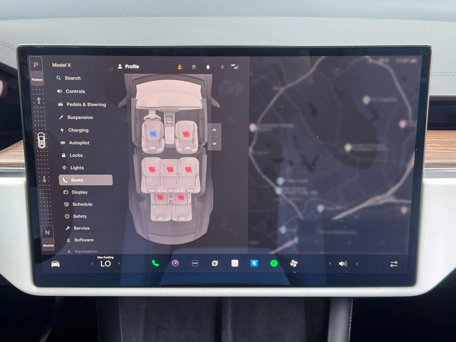 2022 Tesla Model X Long Range - Photo 28