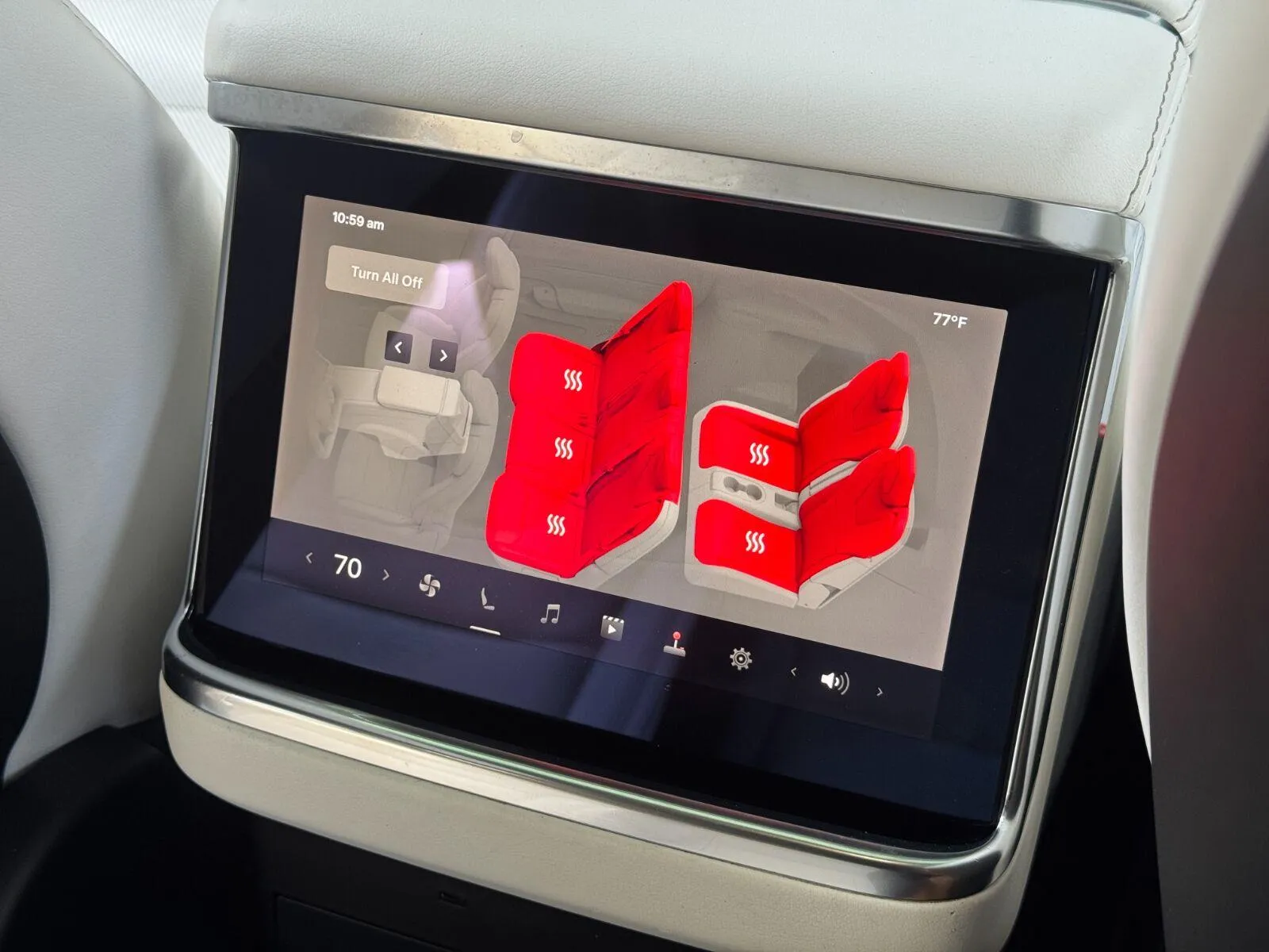 2022 Tesla Model X Long Range - Photo 37
