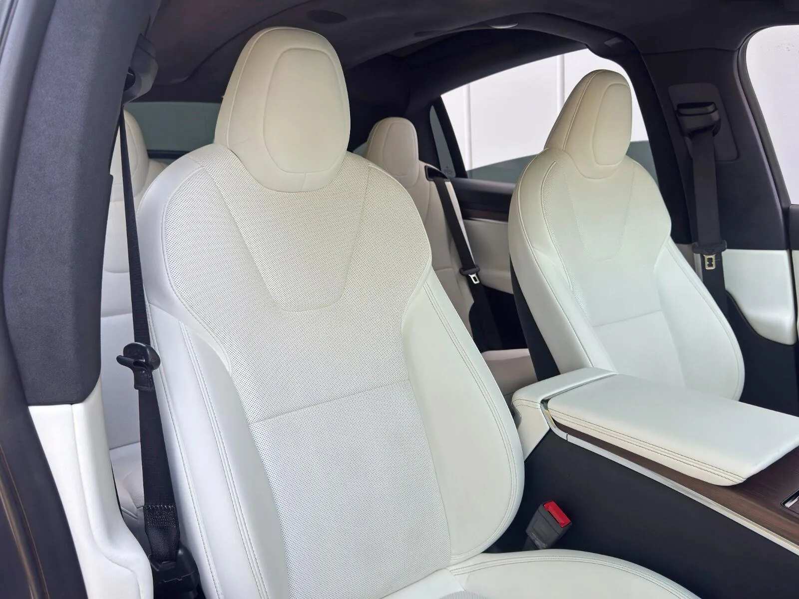 2022 Tesla Model X Long Range - Photo 43