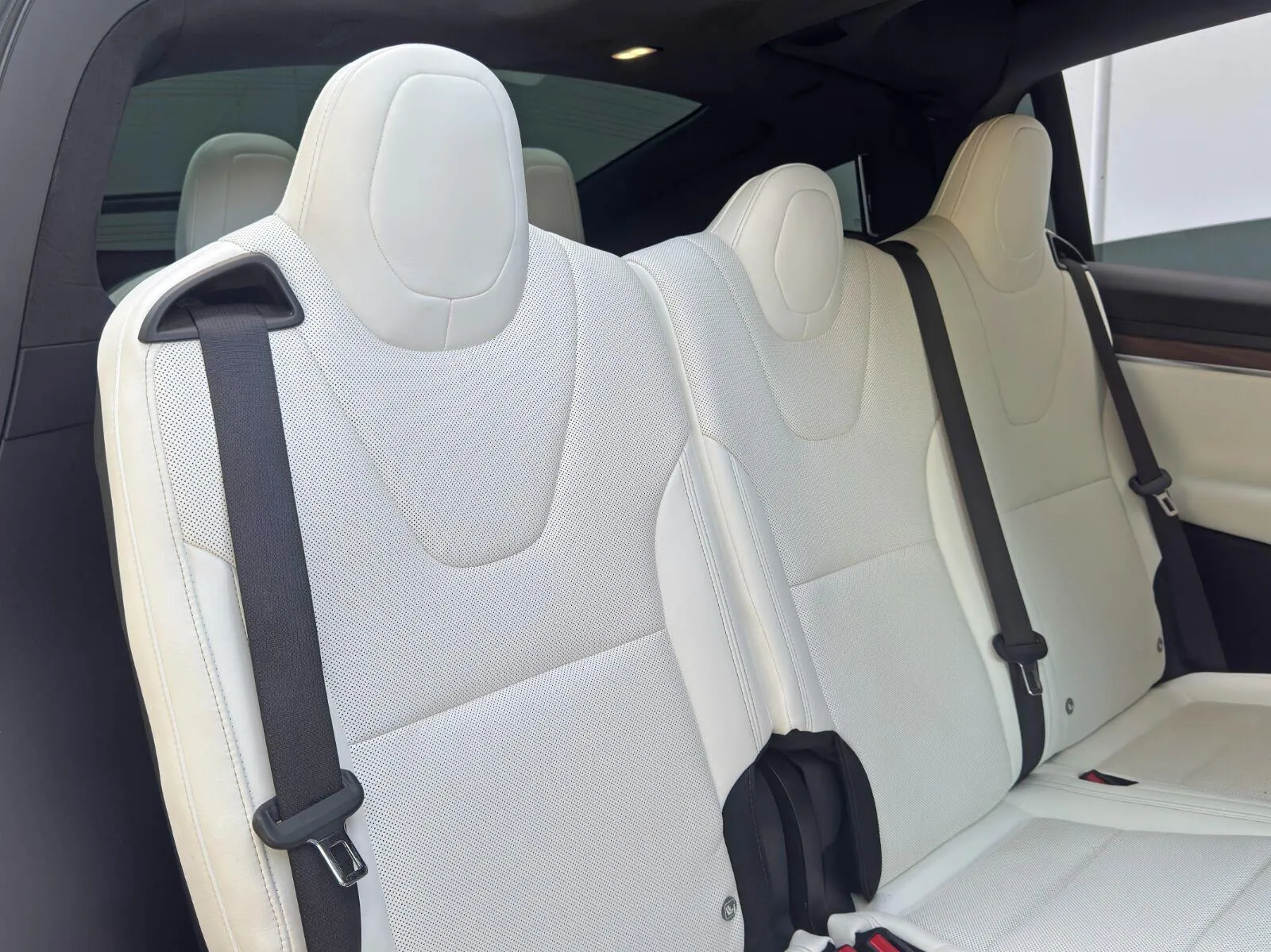 2022 Tesla Model X Long Range - Photo 45