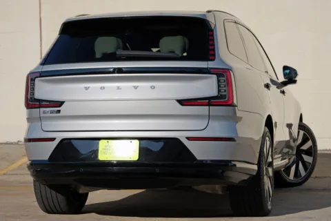 More photos of 2025 Volvo EX90 Ultra at Gas Charged Motors, GA