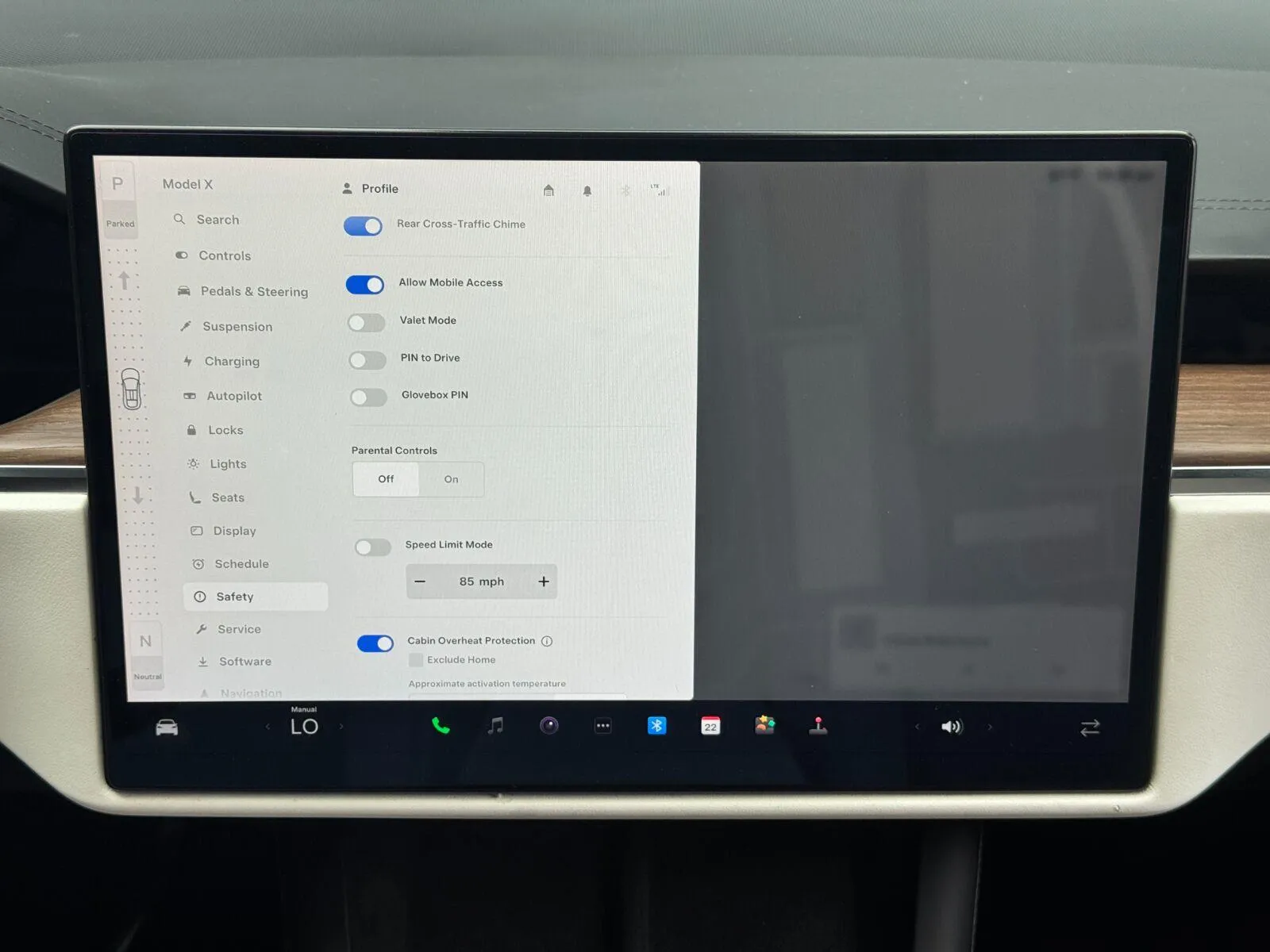 2022 Tesla Model X Long Range - Photo 29