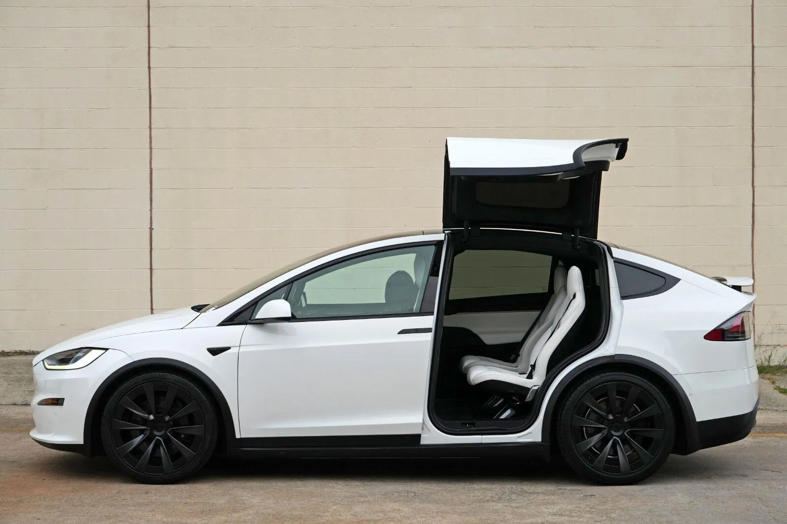 2022 Tesla Model X Long Range - Photo 52