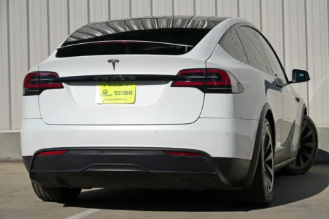 More photos of 2022 Tesla Model X at Gas Charged Motors, GA