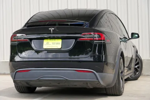 More photos of 2022 Tesla Model X at Gas Charged Motors, GA