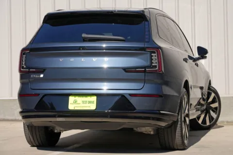 More photos of 2025 Volvo EX90 Ultra at Gas Charged Motors, GA