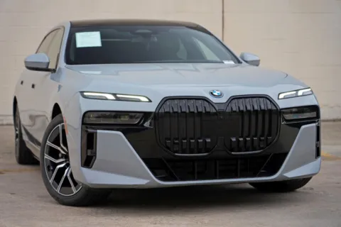 Another view of 2023 BMW i7 xDrive60 w/ M Sport & Parking Assist Packages for sale in Marietta, GA at Gas Charged Motors