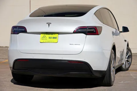 More photos of 2021 Tesla Model Y Long Range at Gas Charged Motors, GA
