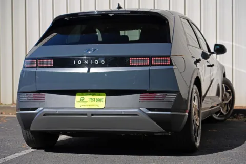 More photos of 2022 Hyundai IONIQ 5 SE at Gas Charged Motors, GA