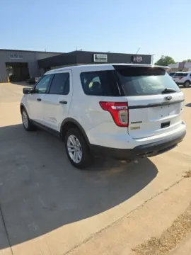 More photos of 2013 Ford Utility Police Interceptor at Quality Motors Ford, KS