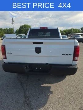 More photos of 2022 Ram 1500 Classic Warlock at Quality Motors Ford, KS