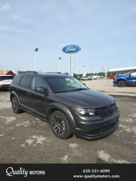 Gray 2018 Dodge Journey SE for sale in Independence, KS