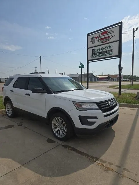 Used 2016 Ford Explorer Utility Police Interceptor with VIN 1FM5K8AR3GGD16517 for sale in Independence, KS