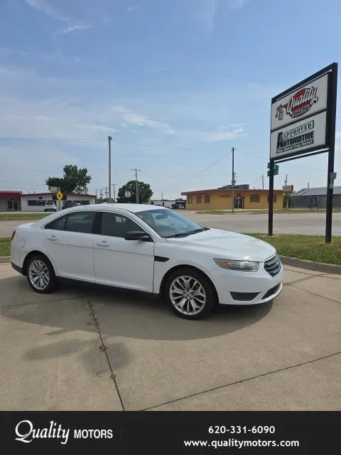 White 2018 Ford Sedan Police Interceptor for sale in Independence, KS