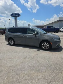 Photos of 2023 Chrysler Pacifica Hybrid Touring L for sale in Independence, KS at Quality Motors Ford