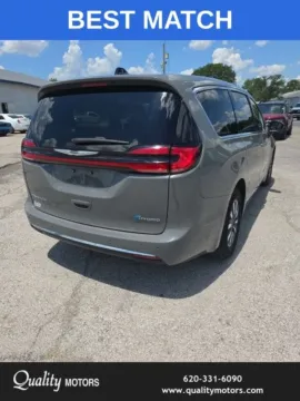 More photos of 2023 Chrysler Pacifica Hybrid Touring L at Quality Motors Ford, KS