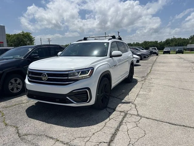 2021 Volkswagen Atlas 3.6L V6 SE w/Technology R-Line for sale in Independence, KS