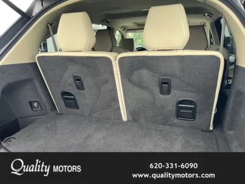 More photos of 2018 Acura MDX 3.5L at Quality Motors Ford, KS