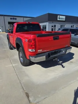 More photos of 2008 GMC Sierra 1500 SLE1 at Quality Motors Ford, KS