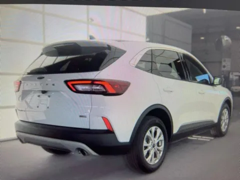 Photos of 2023 Ford Escape Hybrid Active for sale in Independence, KS at Quality Motors Ford