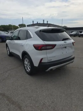 More photos of 2023 Ford Escape Hybrid Active at Quality Motors Ford, KS