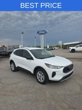 White 2023 Ford Escape Hybrid Active for sale in Independence, KS