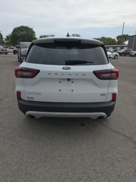 More photos of 2023 Ford Escape Hybrid Active at Quality Motors Ford, KS