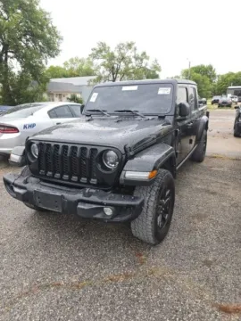 More photos of 2023 Jeep Gladiator Sport S at Quality Motors Ford, KS