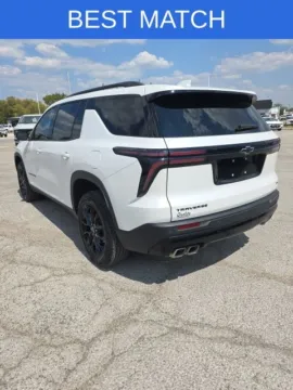 More photos of 2024 Chevrolet Traverse LT at Quality Motors Ford, KS