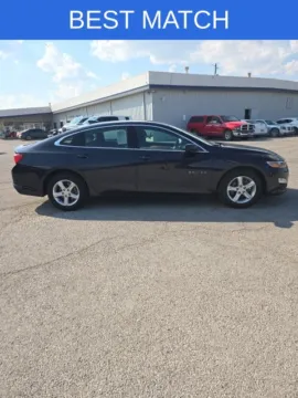 Photos of 2023 Chevrolet Malibu LT for sale in Independence, KS at Quality Motors Ford