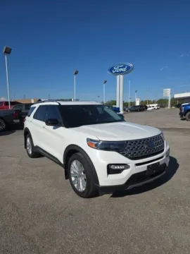 White 2020 Ford Explorer Limited for sale in Independence, KS