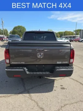 More photos of 2020 Honda Ridgeline RTL-E at Quality Motors Ford, KS