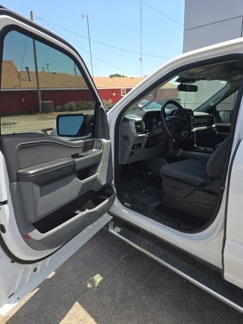 2023 Ford F-150 XLT - Photo 9