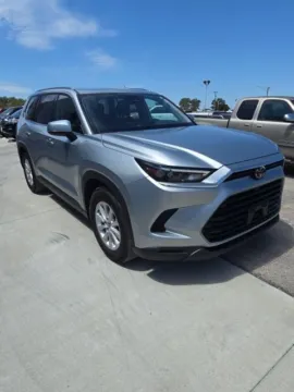 More photos of 2024 Toyota Grand Highlander XLE at Quality Motors Ford, KS