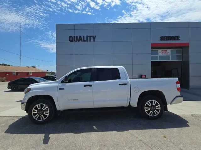 White 2019 Toyota Tundra SR5 for sale in Independence, KS
