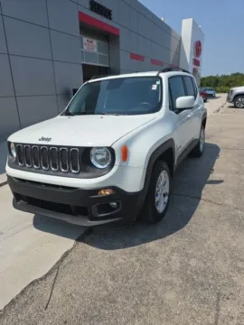 Photos of 2017 Jeep Renegade Latitude for sale in Independence, KS at Quality Motors Ford
