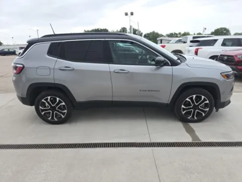More photos of 2023 Jeep Compass Limited at Quality Motors Ford, KS