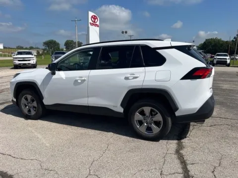 White 2025 Toyota RAV4 Hybrid LE for sale in Independence, KS