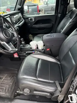 More photos of 2019 Jeep Wrangler Unlimited Sahara at Quality Motors Ford, KS