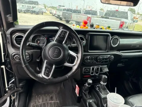 More photos of 2019 Jeep Wrangler Unlimited Sahara at Quality Motors Ford, KS