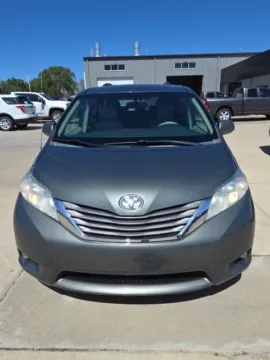 More photos of 2014 Toyota Sienna XLE at Quality Motors Ford, KS